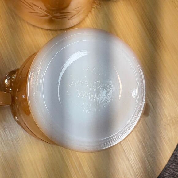 Vintage Fire-King Peach Lustre Laurel Creamer Set (Set of 4) - Picture 5 of 6